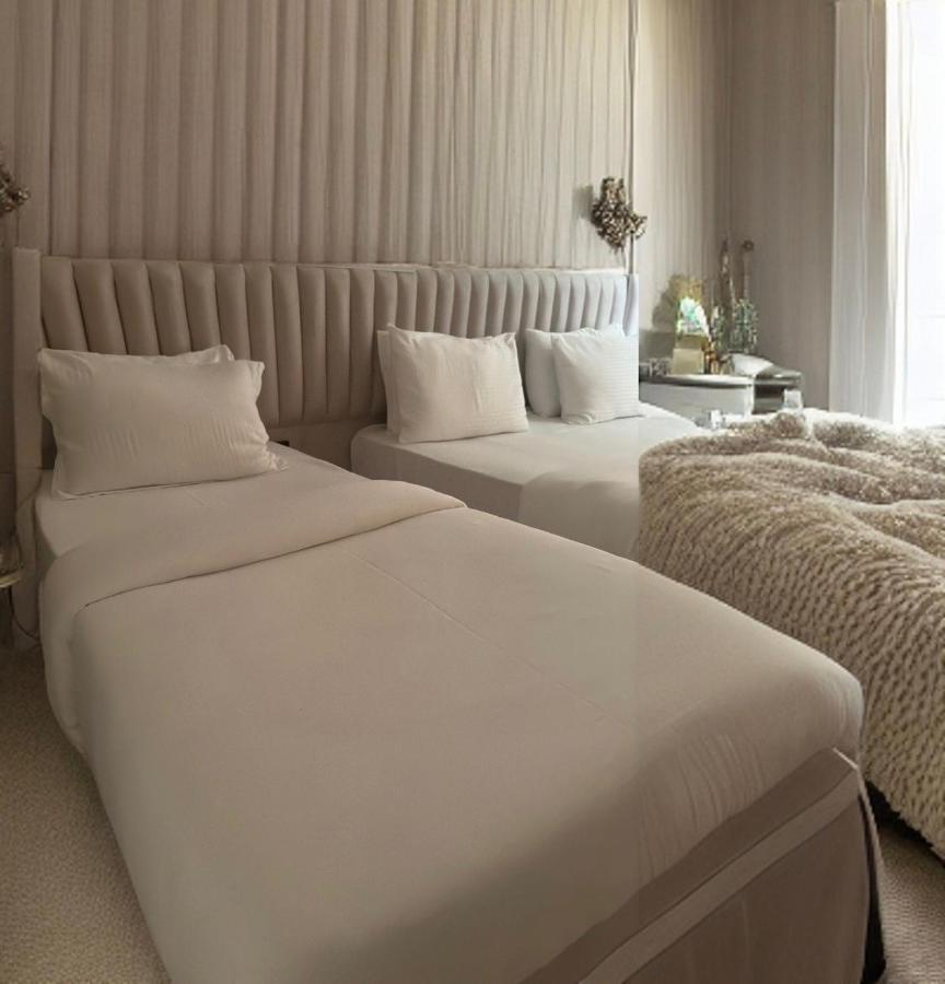 The Queen Airport Hotel-Round Trip Airport Service Arnavutkoy Εξωτερικό φωτογραφία