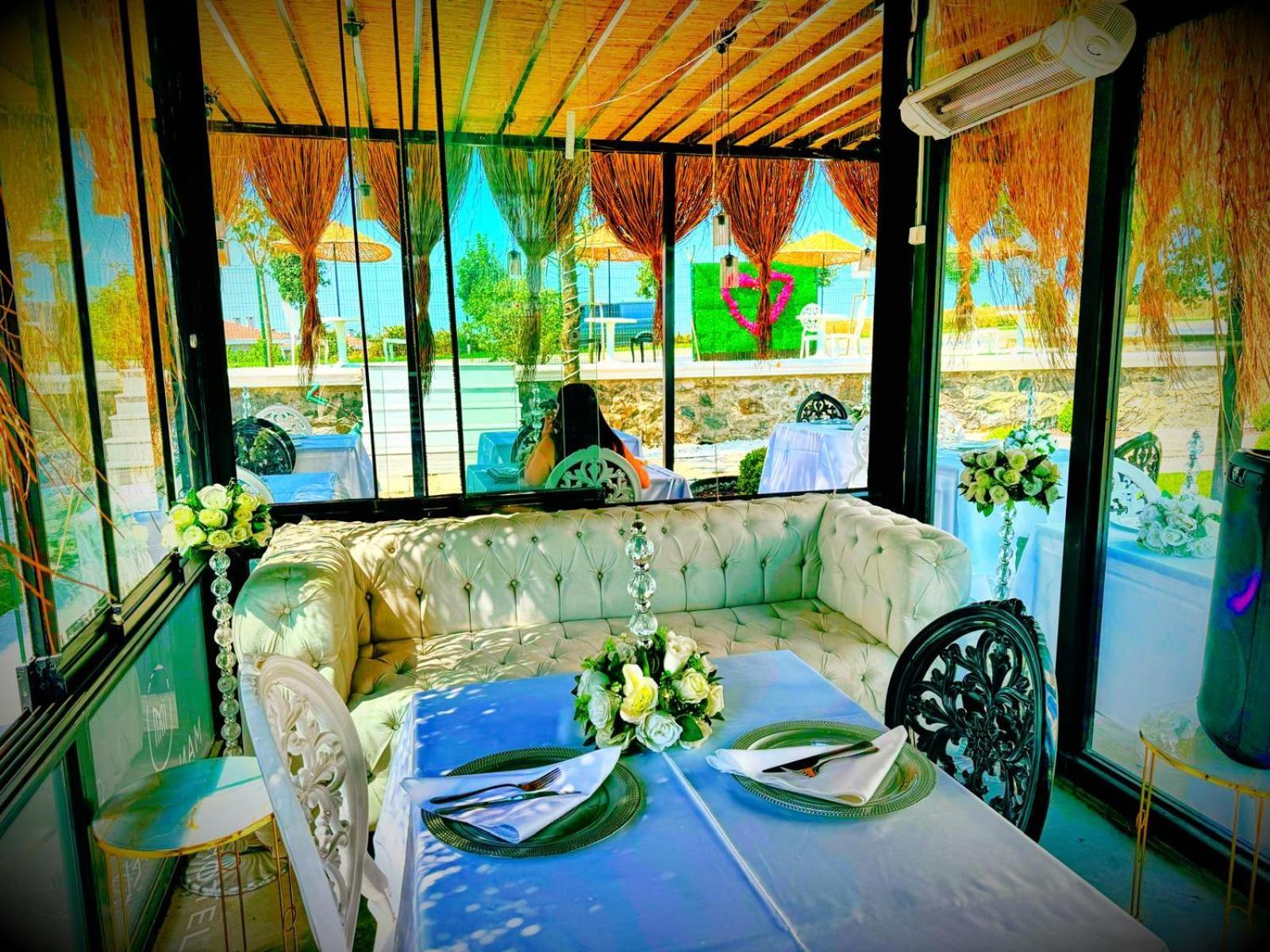 The Queen Airport Hotel-Round Trip Airport Service Arnavutkoy Εξωτερικό φωτογραφία