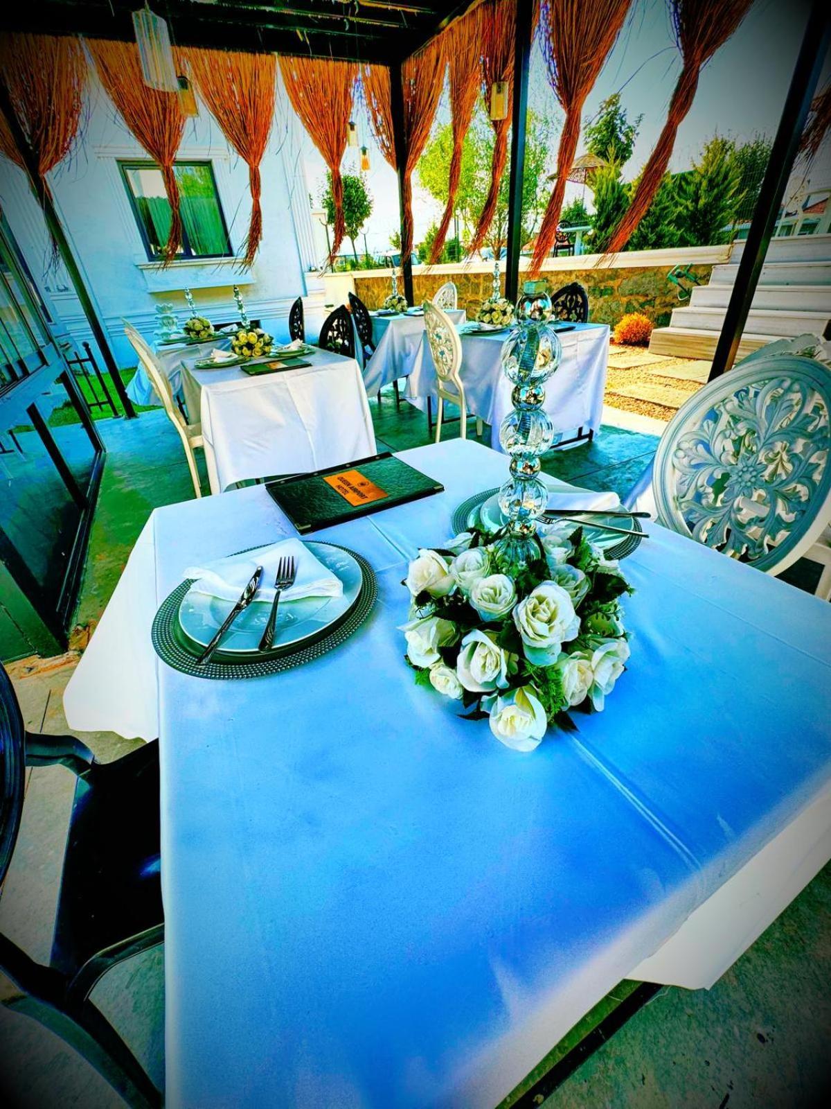 The Queen Airport Hotel-Round Trip Airport Service Arnavutkoy Εξωτερικό φωτογραφία